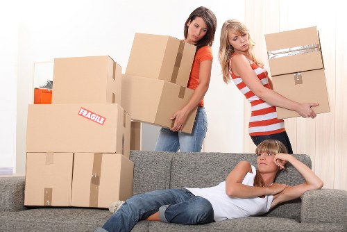 Furniture pick-up and quotation planning for a van move